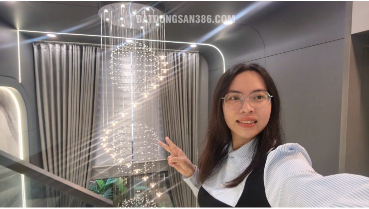 Nhà 5 tầng mới leng keng, ngay Aeon Tân Phú 55m2, ô tô ngủ trong nhà chỉ nhẹ 6 tỷ